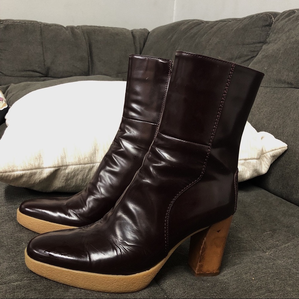Tods burgundy boots
